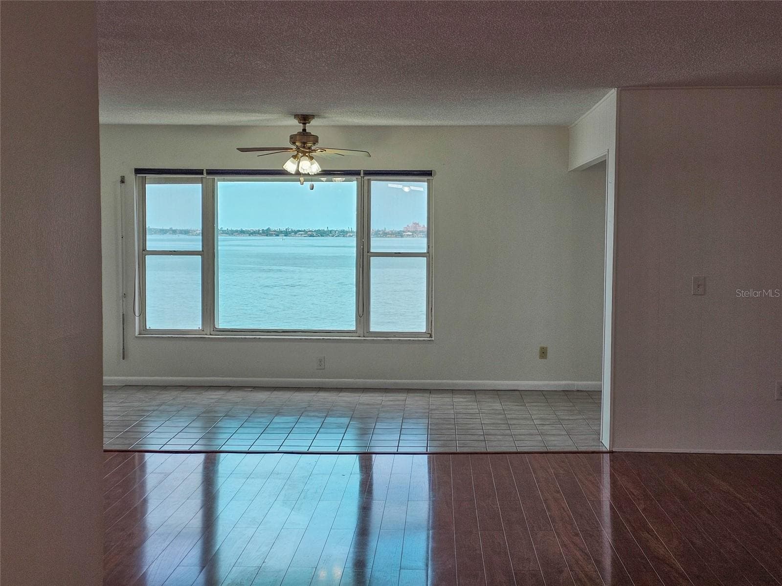 Condominium at 5980 SHORE DR S #901, GULFPORT, photo 7 of 45