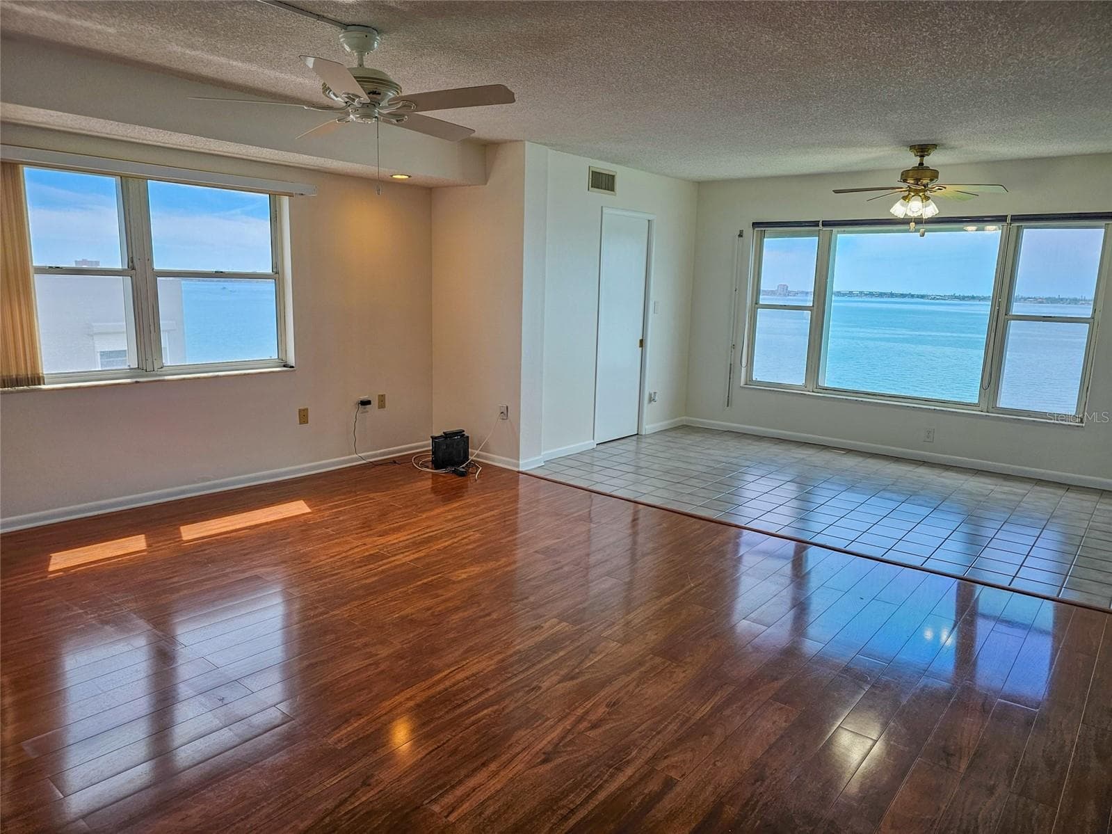 Condominium at 5980 SHORE DR S #901, GULFPORT, photo 17 of 45