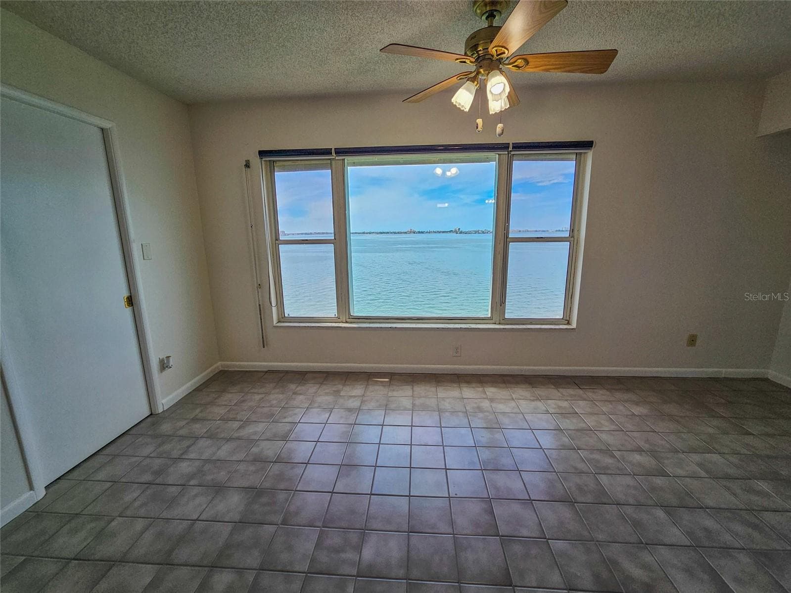 Condominium at 5980 SHORE DR S #901, GULFPORT, photo 18 of 45