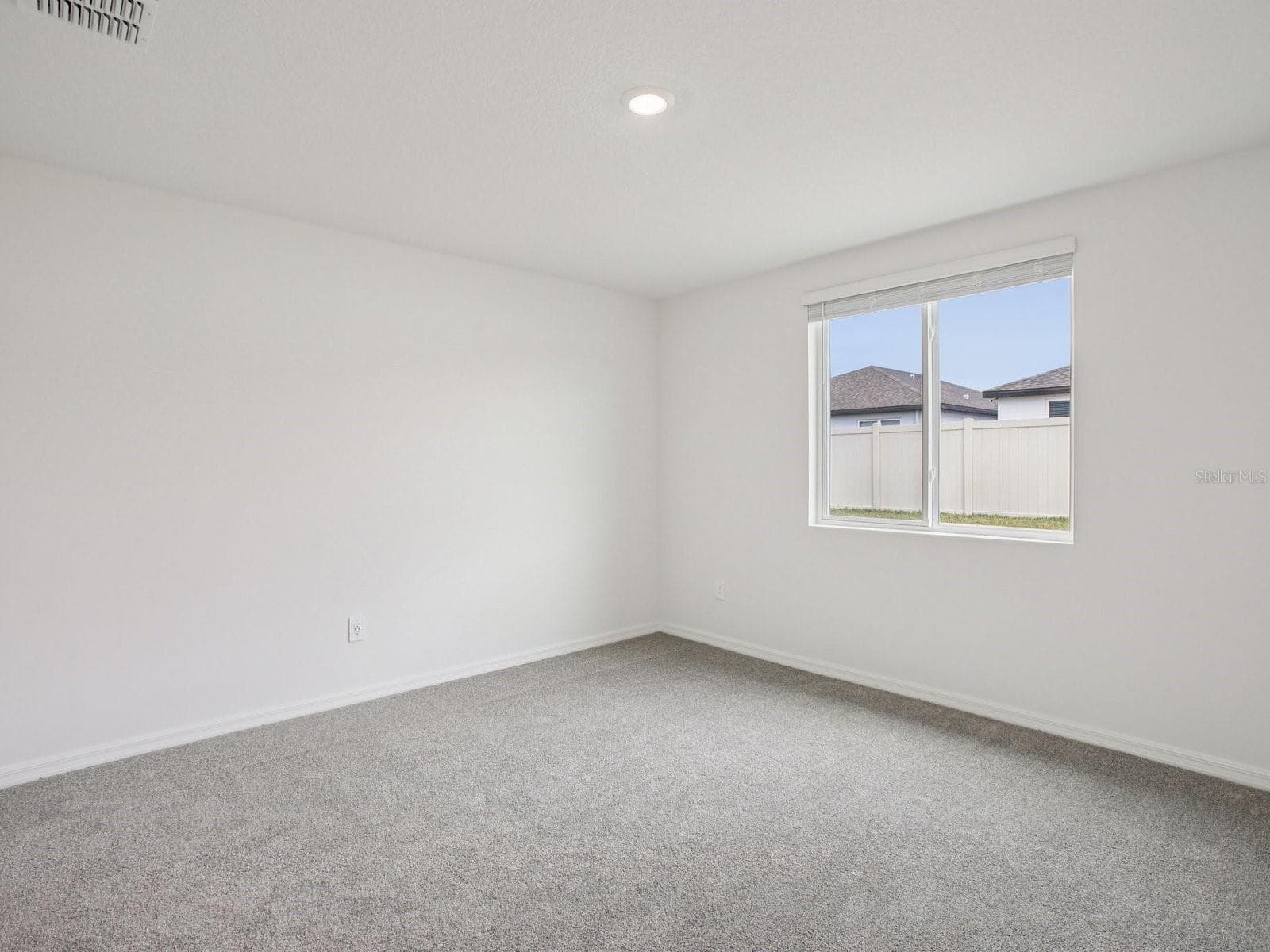 Photo is not of the actual home, but is an inspirational photo of builder’s model home and may depict options, furnishings, and/or decorator features that are not included - 7910 LAKE POWELL PL, PARRISH