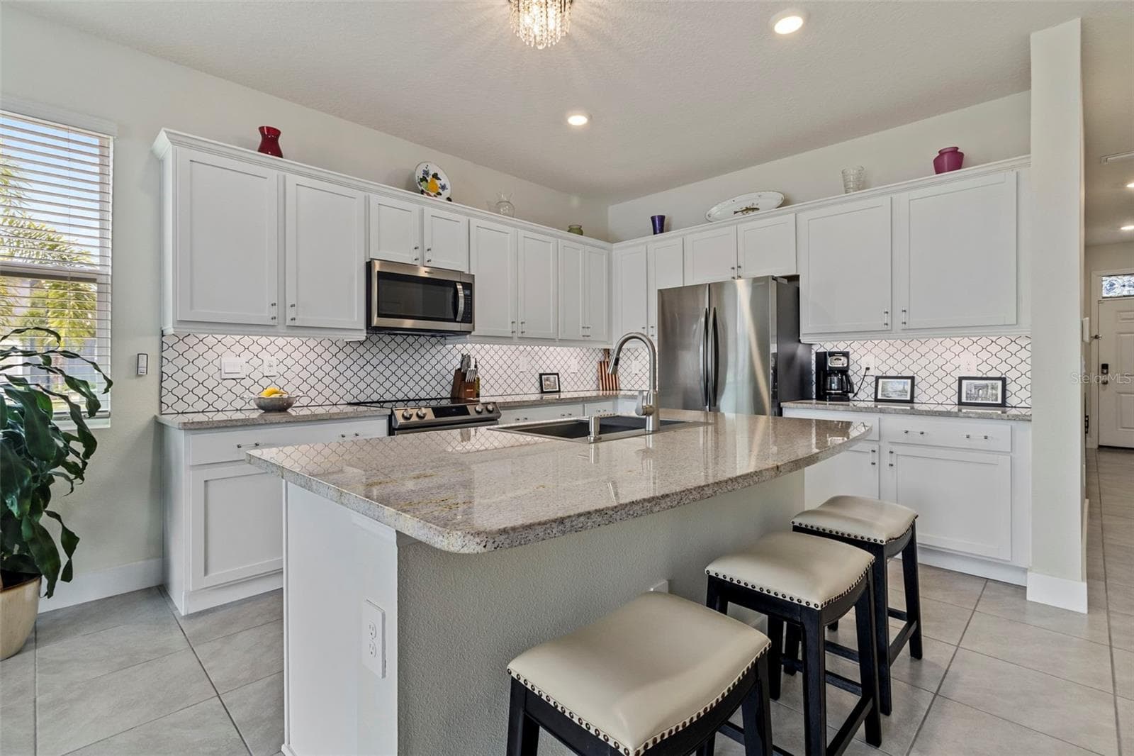 Townhouse at 8915 MILESTONE DR, SARASOTA, photo 6 of 38