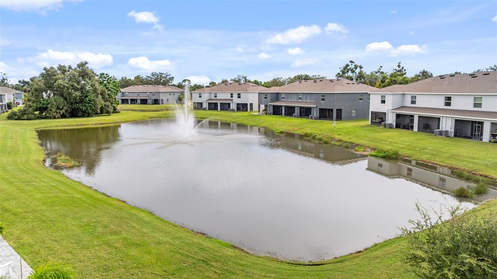 Townhouse at 8915 MILESTONE DR, SARASOTA, photo 33 of 38