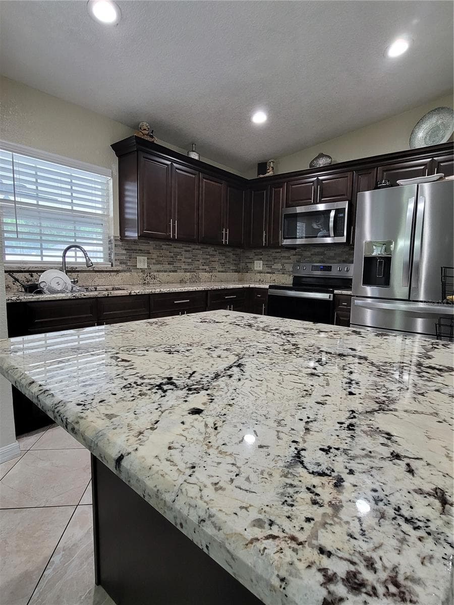 Single Family Residence at 7228 LEIGHTON WAY, ORLANDO, photo 11 of 34