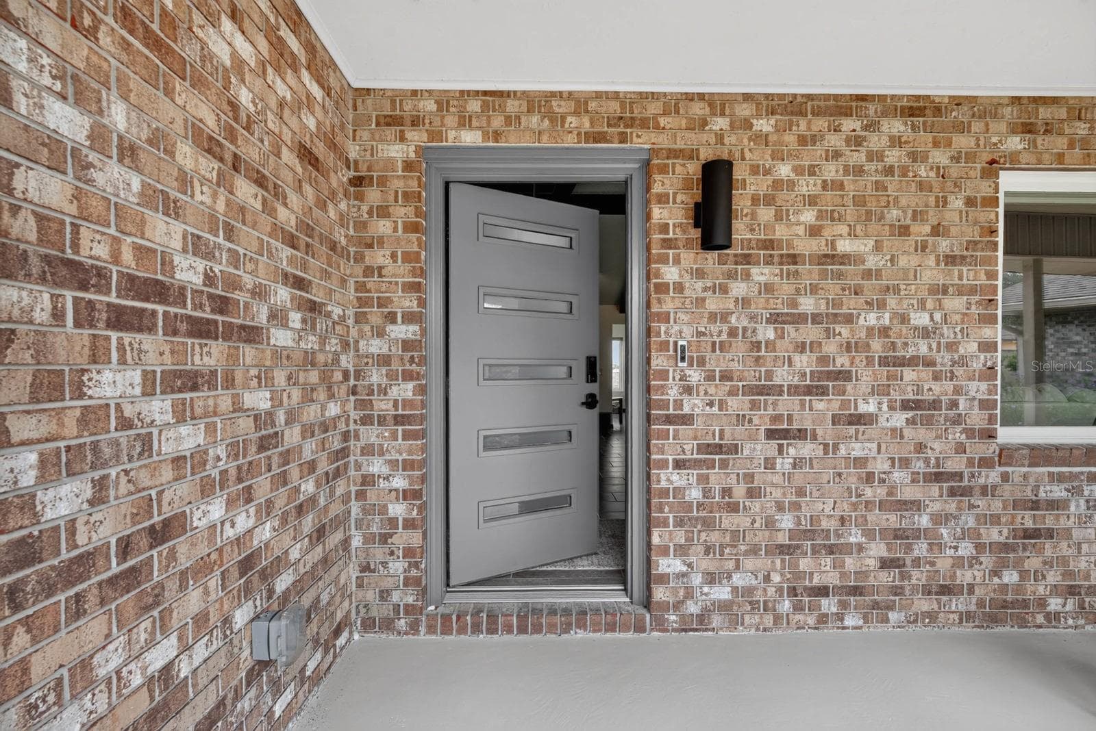 Single Family Residence at 22 EMERALD CIR, ORMOND BEACH, photo 12 of 60