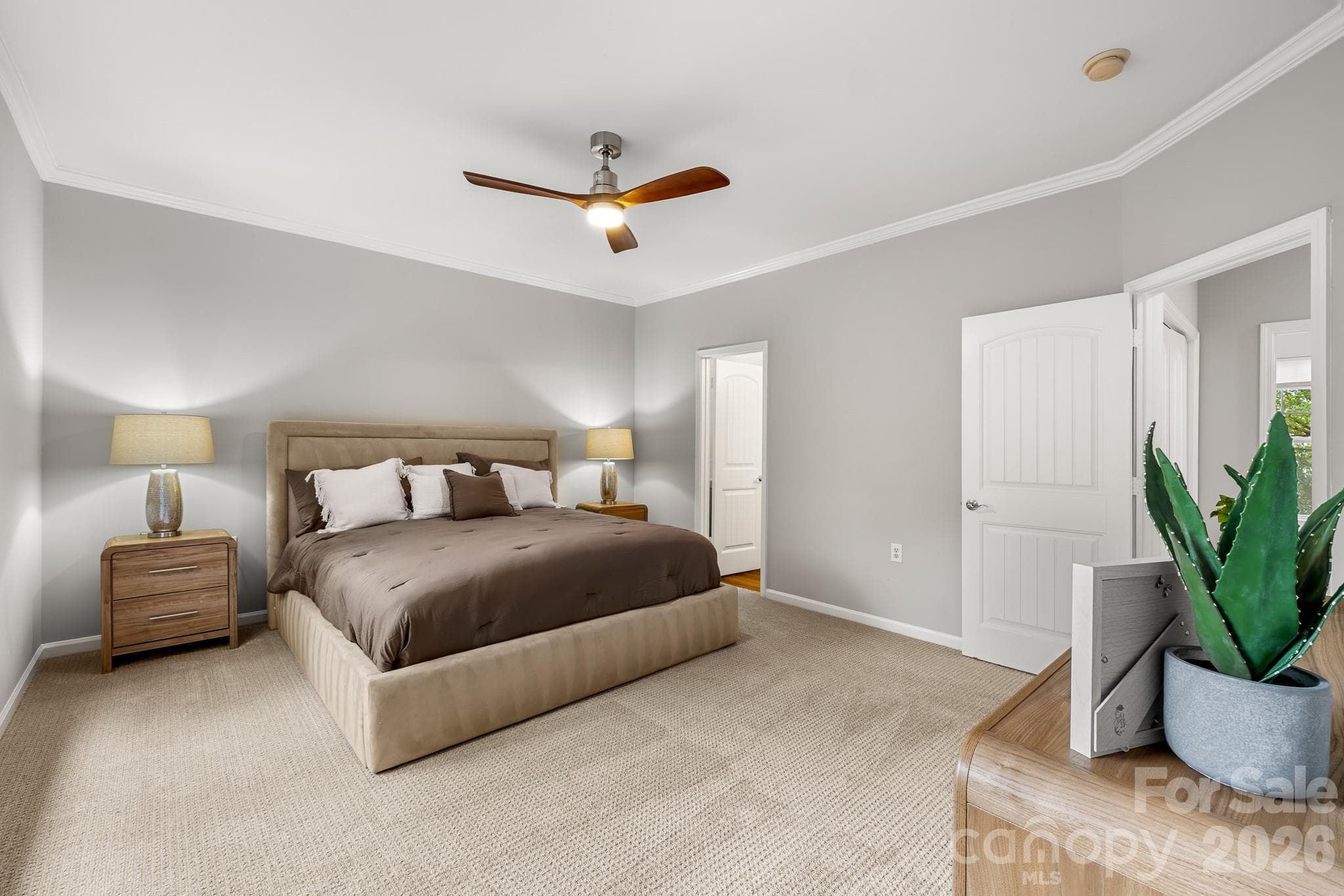 Townhouse at 14208 Castle Abbey Lane, Charlotte, photo 10 of 21