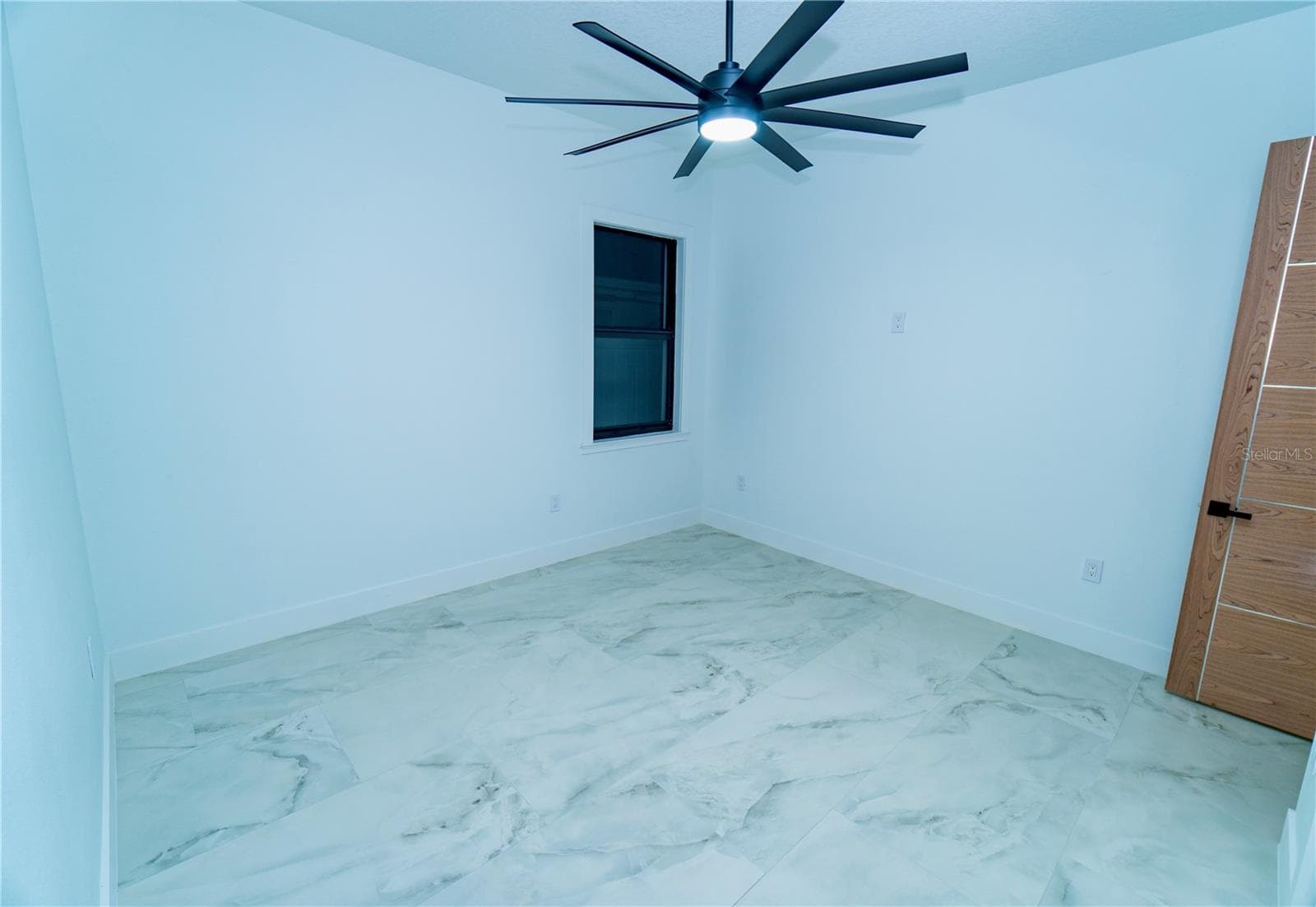 Single Family Residence at 7206 N GRADY AVE, TAMPA, photo 8 of 29