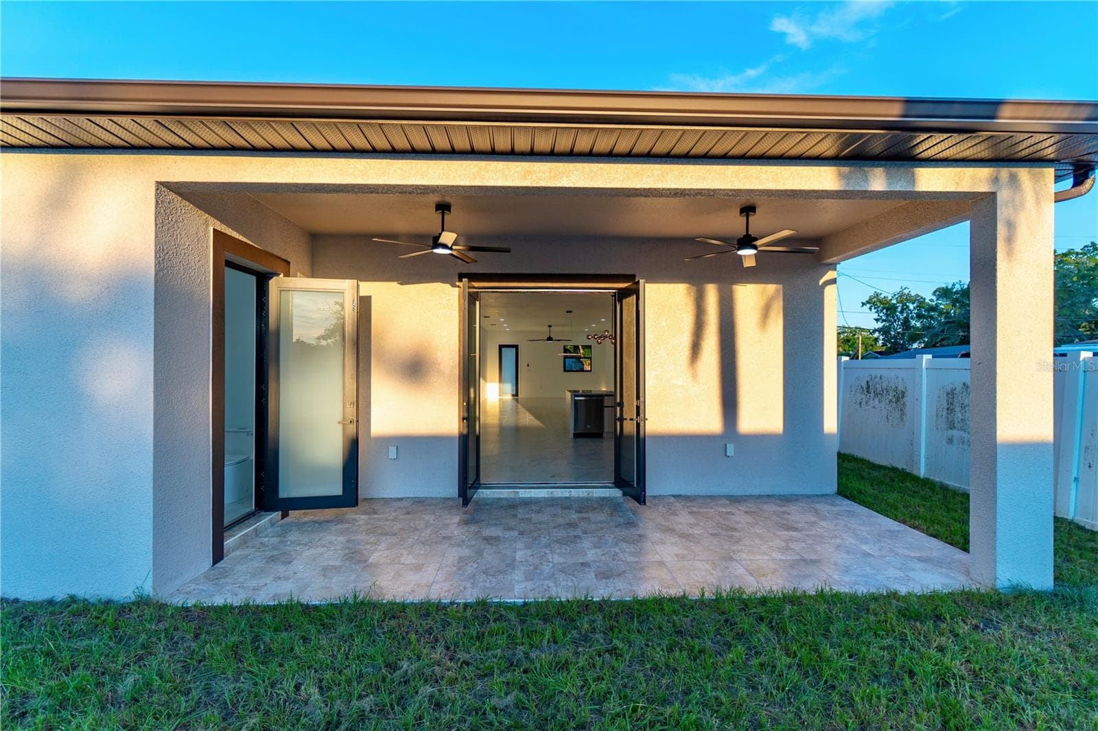 Single Family Residence at 7206 N GRADY AVE, TAMPA, photo 24 of 29