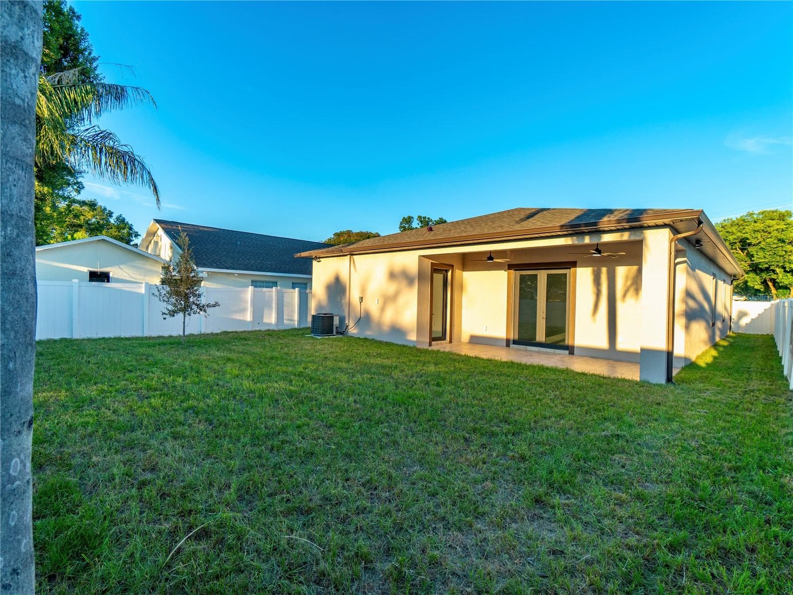 Single Family Residence at 7206 N GRADY AVE, TAMPA, photo 27 of 29