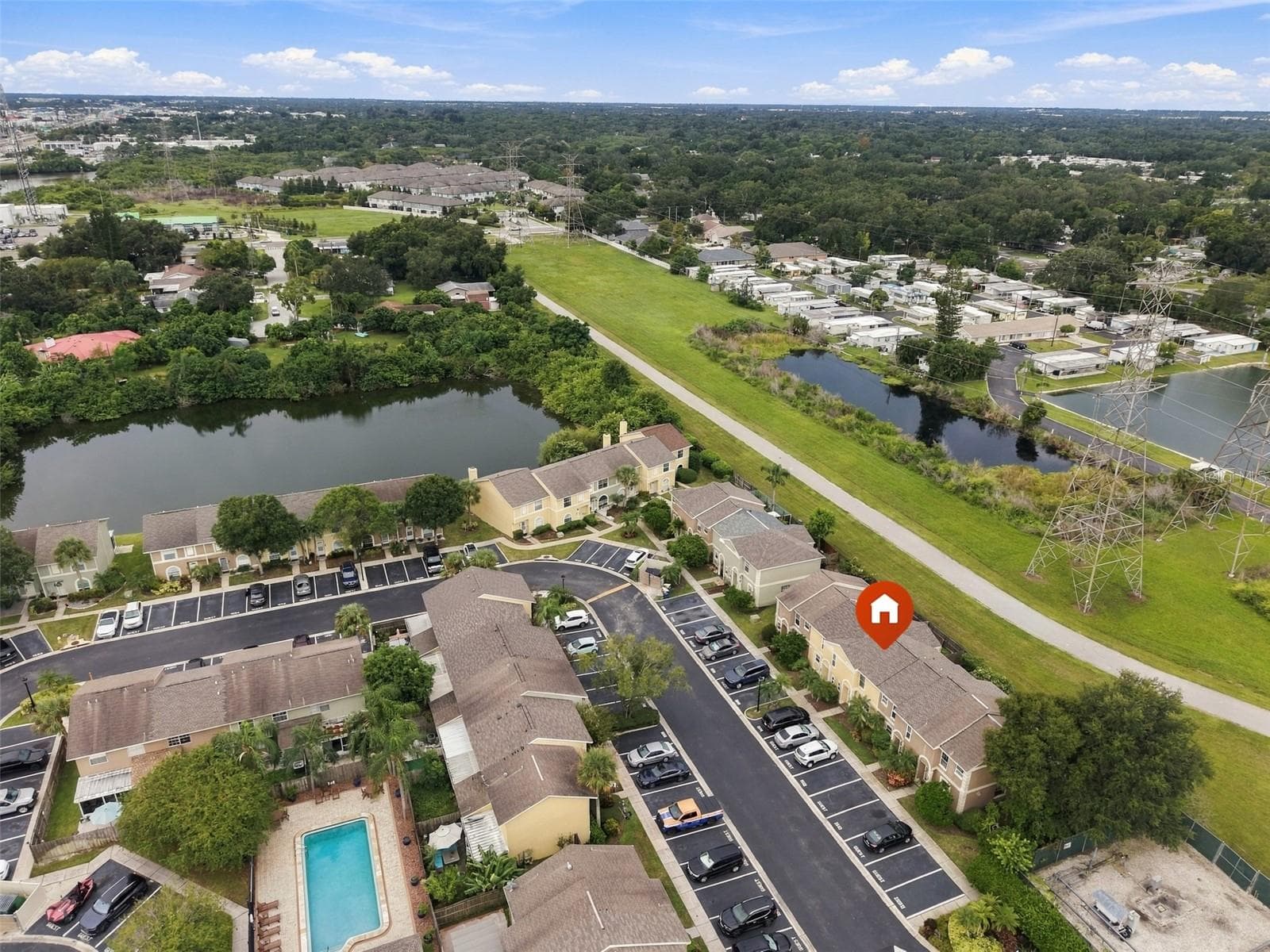 Townhouse at 1514 CHATEAUX DE VILLE CT, CLEARWATER, photo 29 of 35