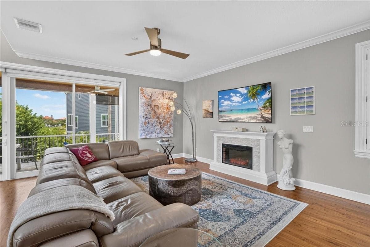 6330 Laguna Dr, Longboat Key, FL 34228 - 6330 LAGUNA DR, LONGBOAT KEY