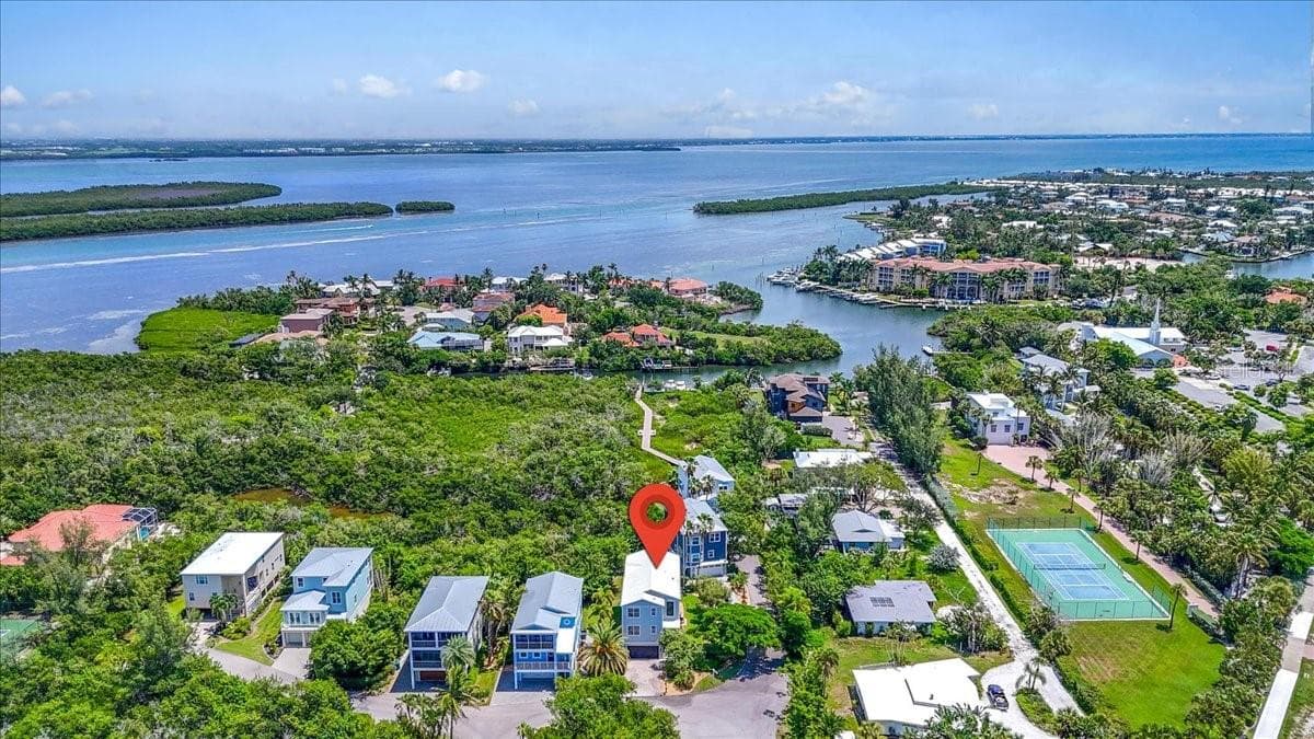 6330 Laguna Dr, Longboat Key, FL 34228 - 6330 LAGUNA DR, LONGBOAT KEY