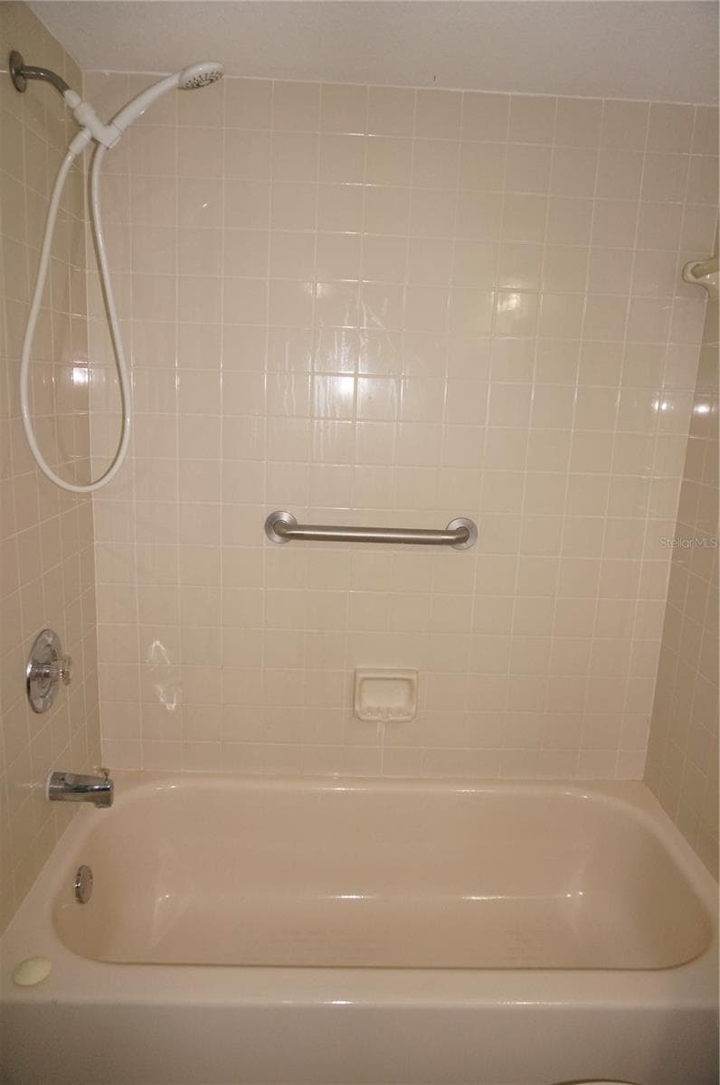 Condominium at 175 KINGS HWY #A6 (aka #416), PUNTA GORDA, photo 14 of 25