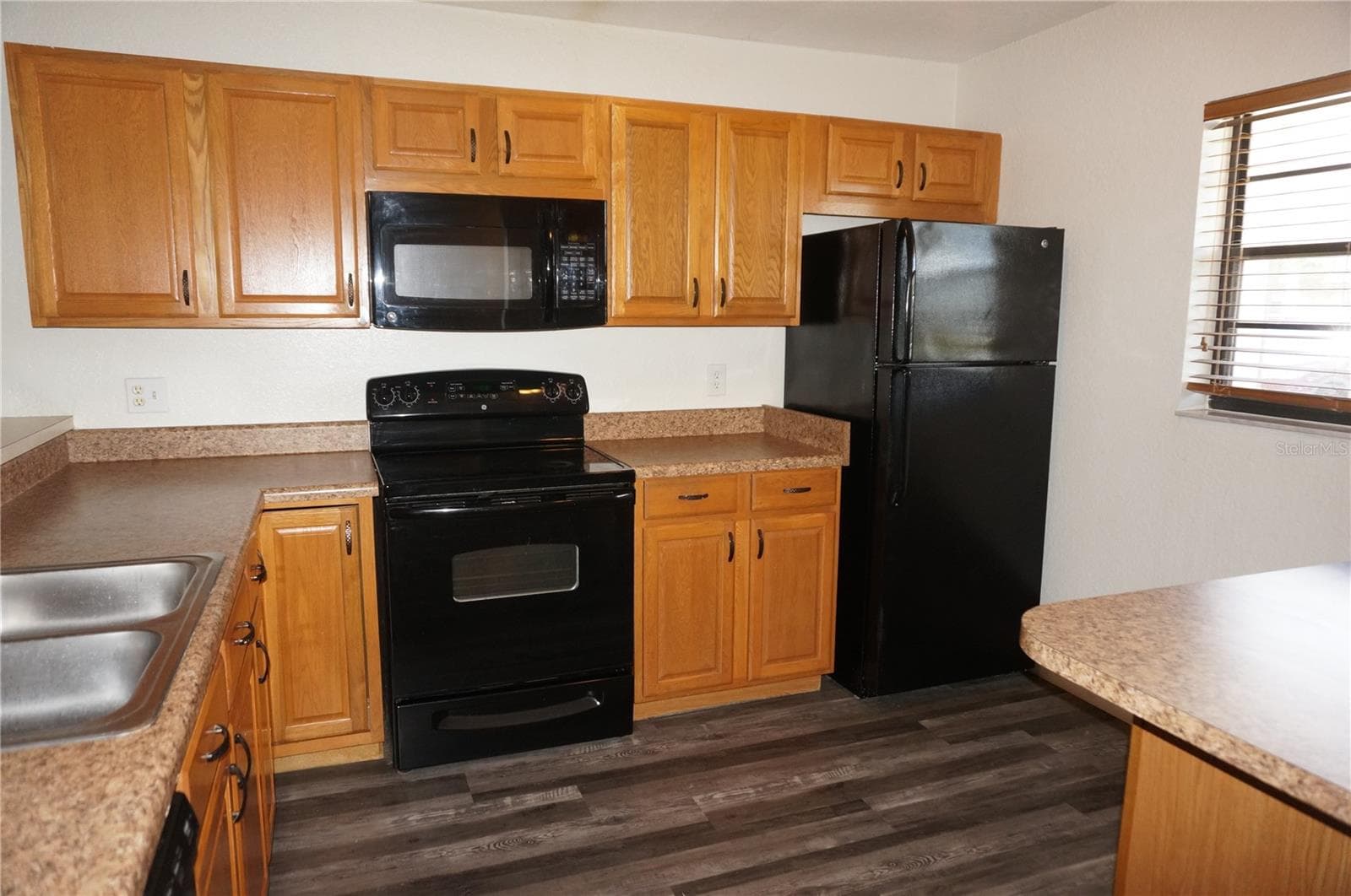 Condominium at 175 KINGS HWY #A6 (aka #416), PUNTA GORDA, photo 6 of 25