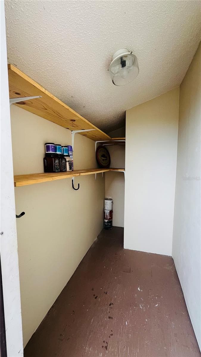 Storage room - 4022 BEAVER LN #800H, PORT CHARLOTTE