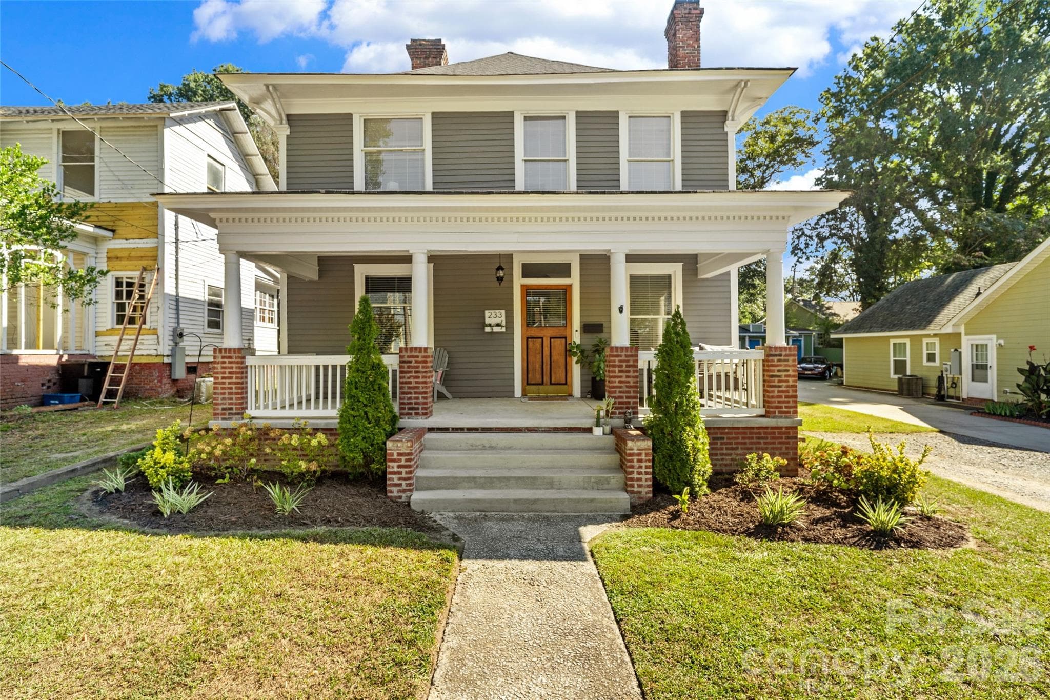 233 Marion Street