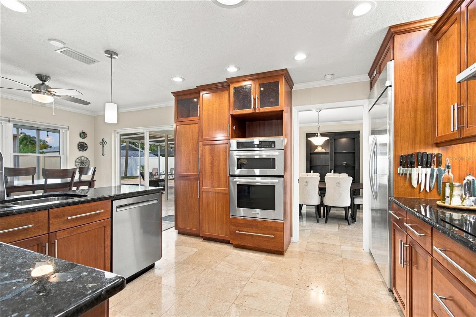 Custom kitchen cabinets - 1967 ARVIS CIR E, CLEARWATER