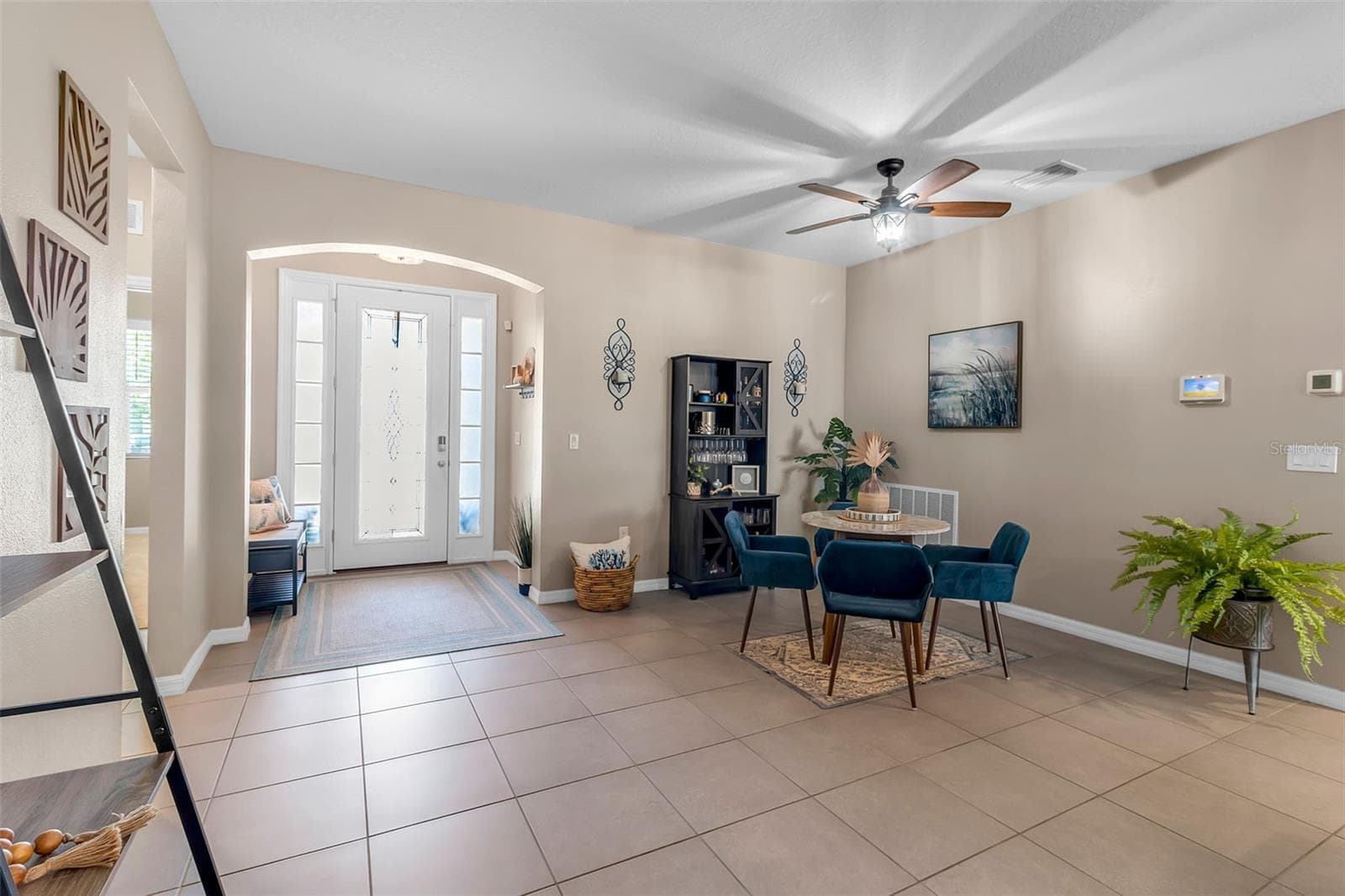 Single Family Residence at 13225 WATERLEAF GARDEN CIR, RIVERVIEW, photo 8 of 57