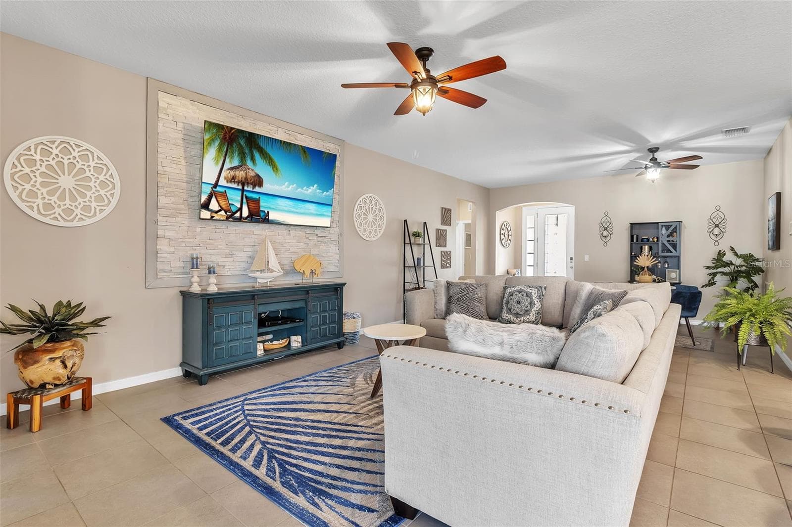 Single Family Residence at 13225 WATERLEAF GARDEN CIR, RIVERVIEW, photo 21 of 57