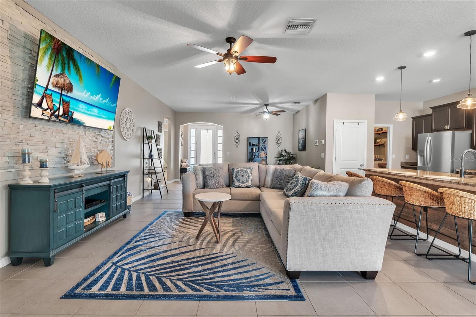 Single Family Residence at 13225 WATERLEAF GARDEN CIR, RIVERVIEW, photo 22 of 57