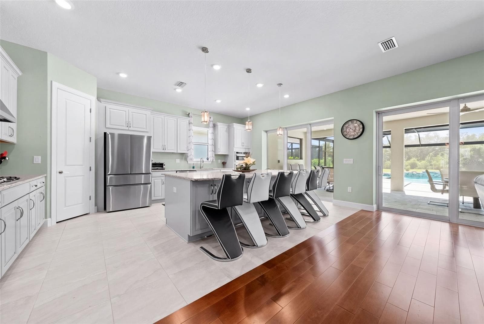 Single Family Residence at 15416 SAN LAZZARO AVE, LAKEWOOD RANCH, photo 16 of 100