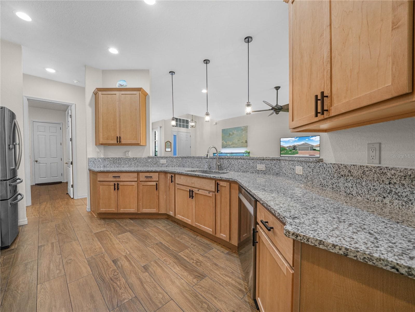 Single Family Residence at 1321 OAKMONT DR, WINTER HAVEN, photo 14 of 72