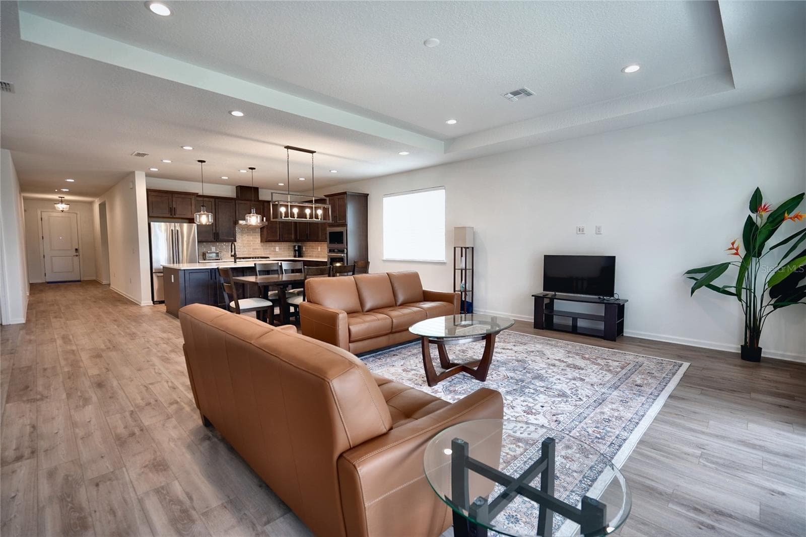 Single Family Residence at 1670 PINECLIFF DR, APOPKA, photo 4 of 30