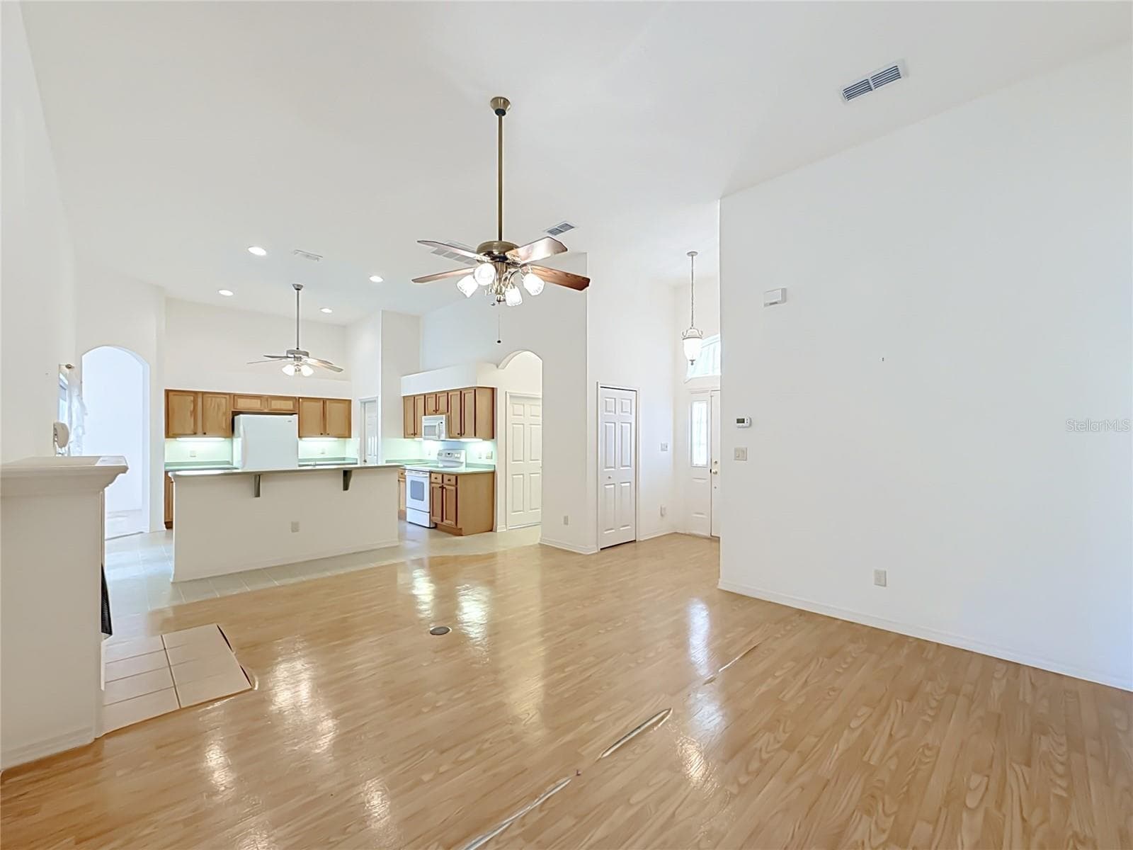Single Family Residence at 4431 NOTTOWAY DR, LEESBURG, photo 6 of 62