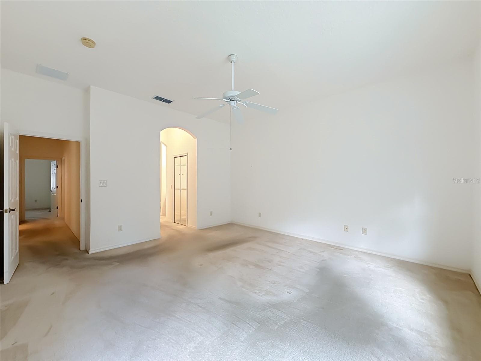 Single Family Residence at 4431 NOTTOWAY DR, LEESBURG, photo 18 of 62