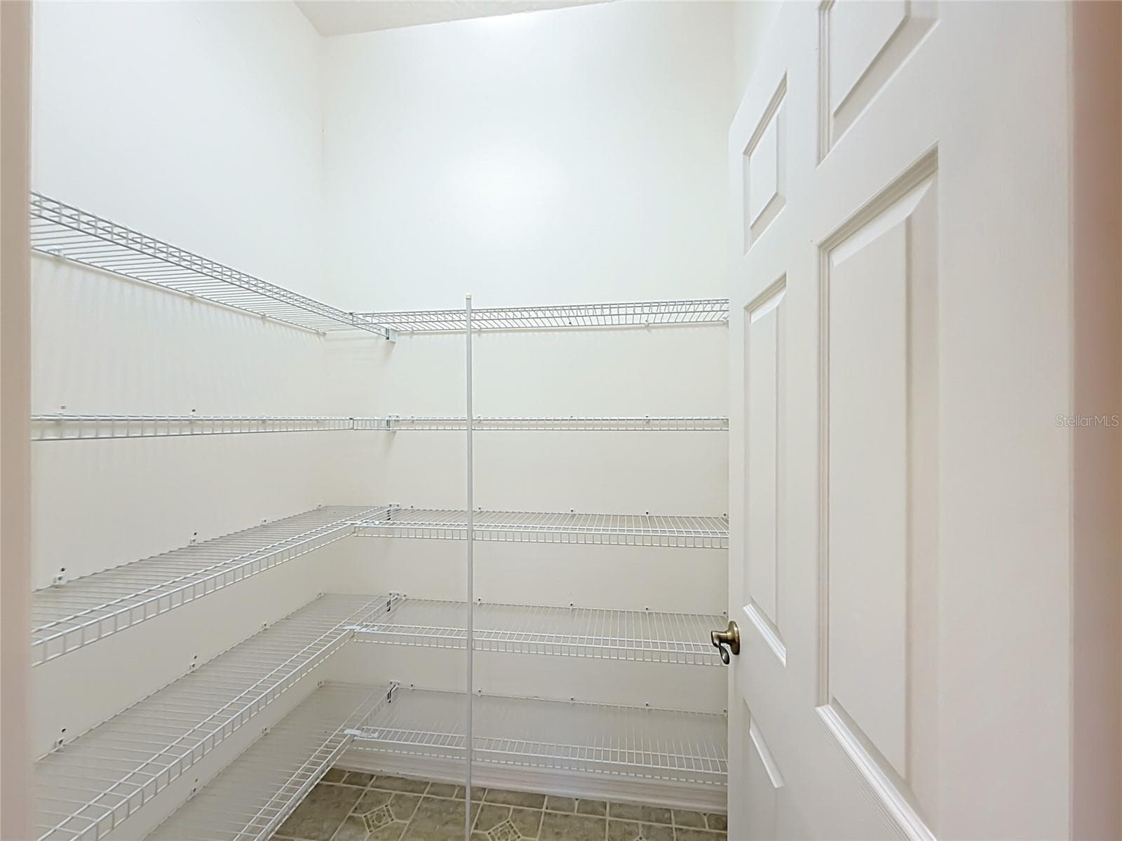 Single Family Residence at 4431 NOTTOWAY DR, LEESBURG, photo 36 of 62
