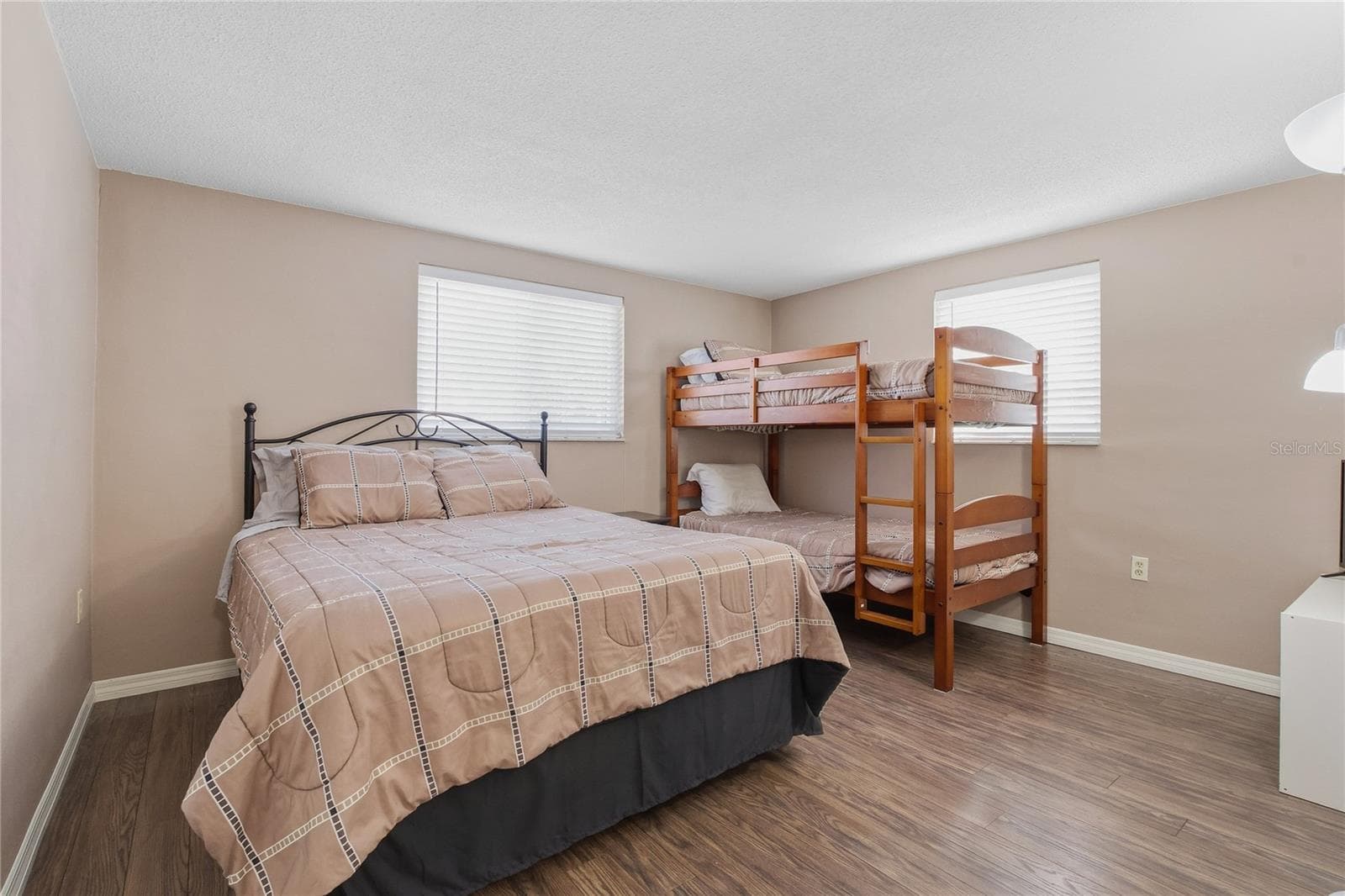 Single Family Residence at 7420 SANDALWOOD DR, PORT RICHEY, photo 30 of 43