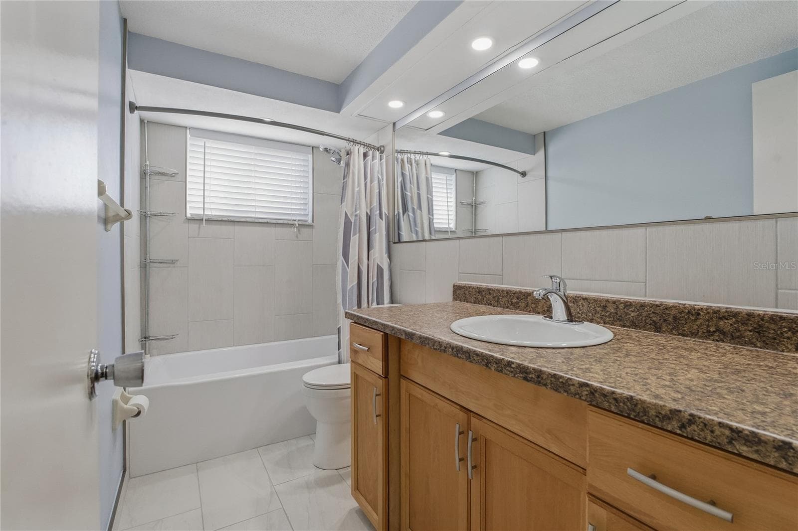 2nd Bathroom - 7420 SANDALWOOD DR, PORT RICHEY
