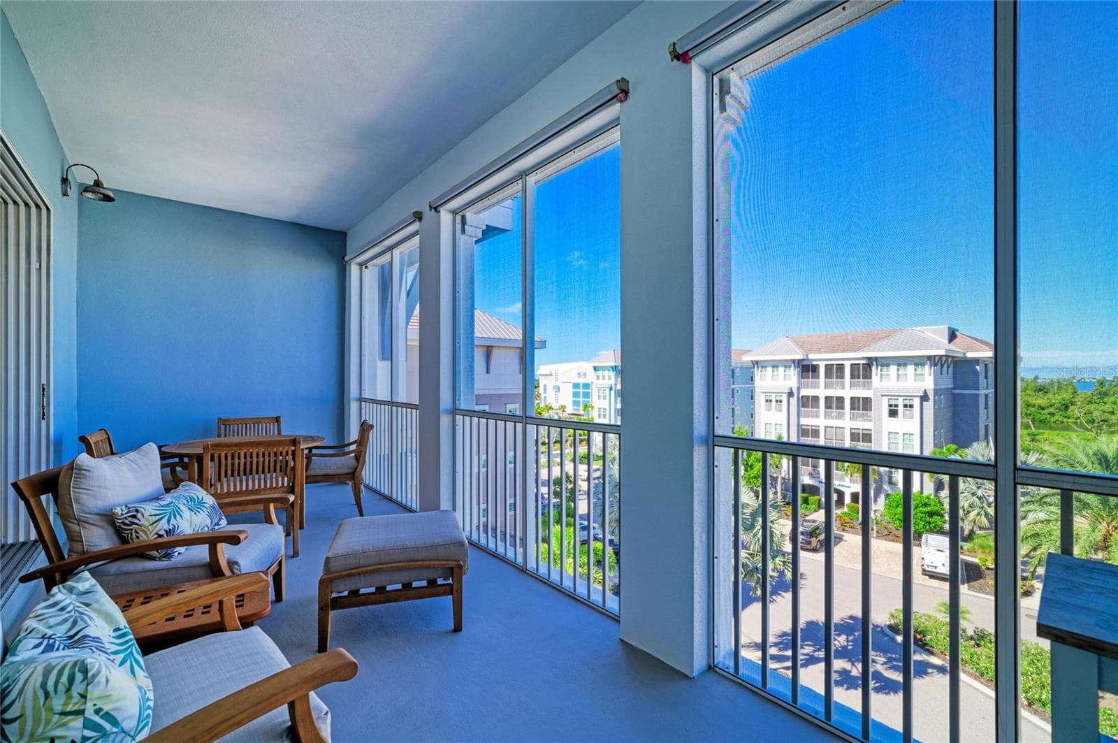 Condominium at 391 ARUBA CIR #401, BRADENTON, photo 43 of 100