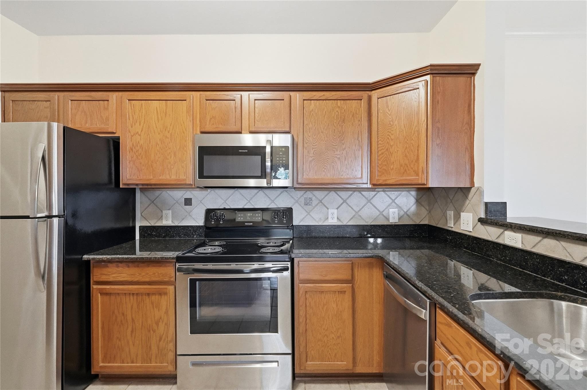 Condominium at 16406 Redstone Mountain Lane, Charlotte, photo 11 of 24