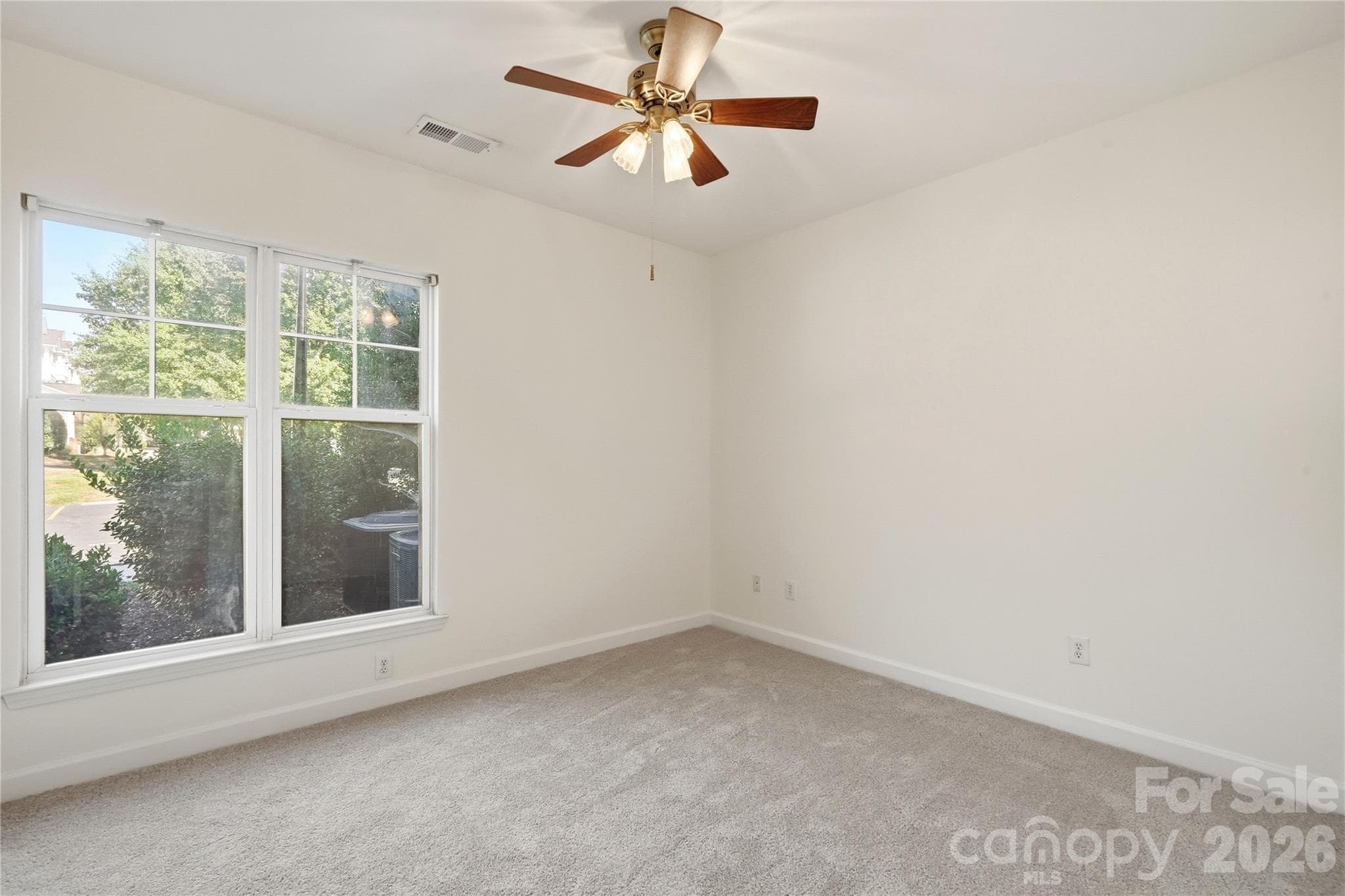 front bedroom, new carpet - 16406 Redstone Mountain Lane, Charlotte