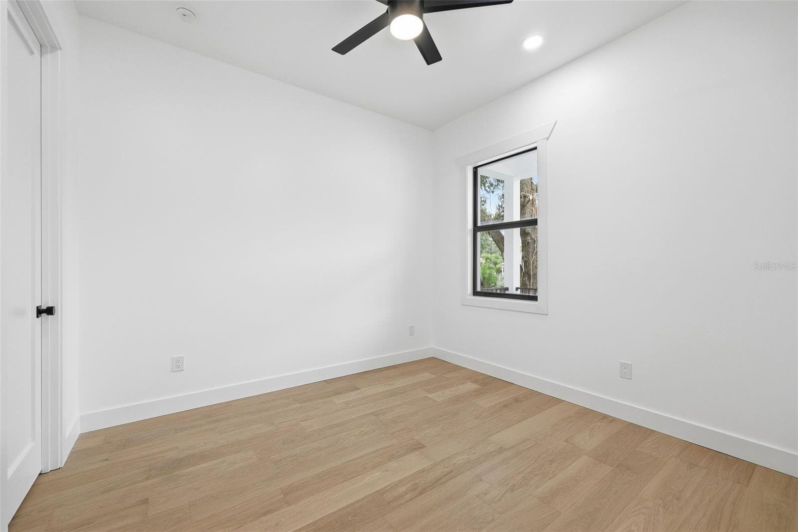 Single Family Residence at 307 W JEAN ST, TAMPA, photo 15 of 35