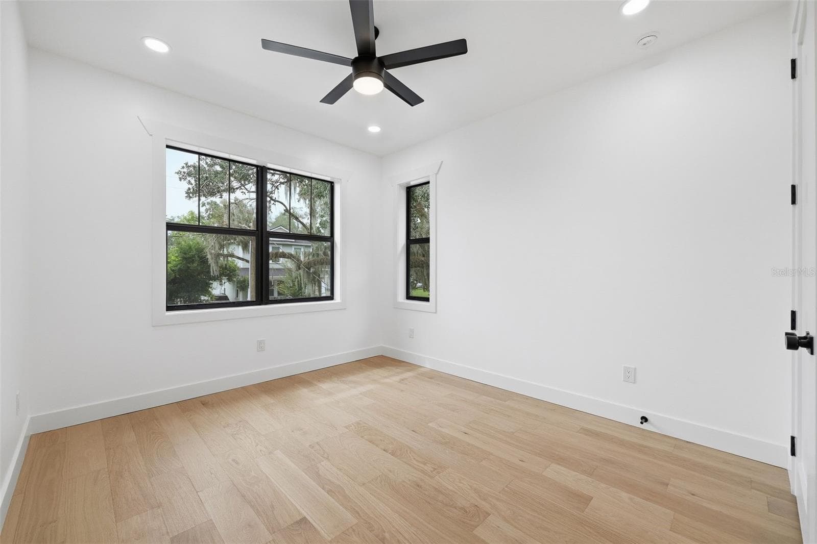 Single Family Residence at 307 W JEAN ST, TAMPA, photo 19 of 35