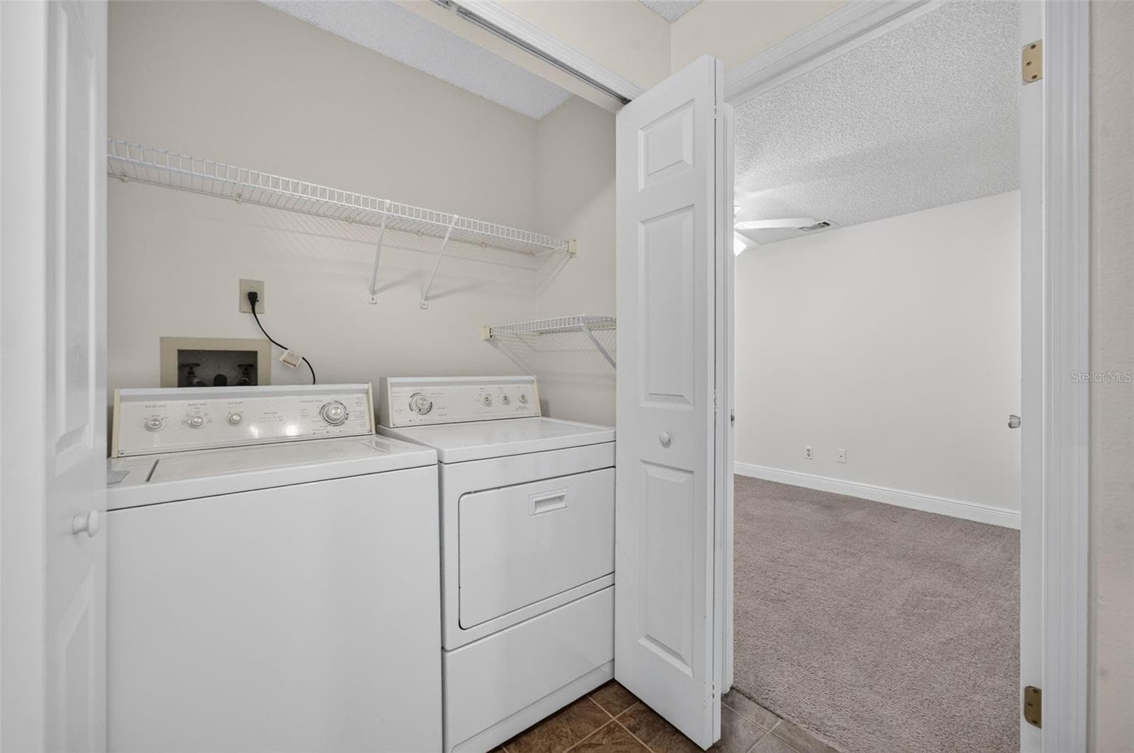 Indoor Laundry Room - 2925 EAGLE LAKE DR, ORLANDO