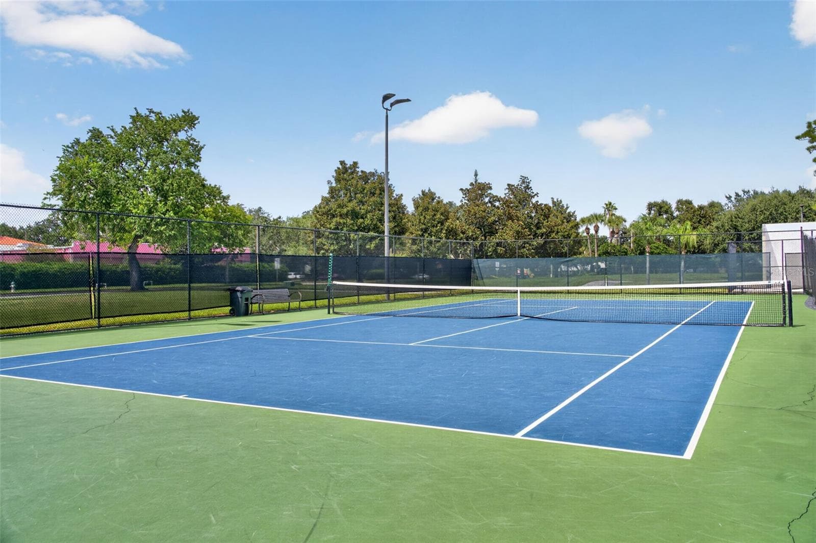 Tennis and Pickleball can be enjoyed in Hunter's Creek - 2925 EAGLE LAKE DR, ORLANDO