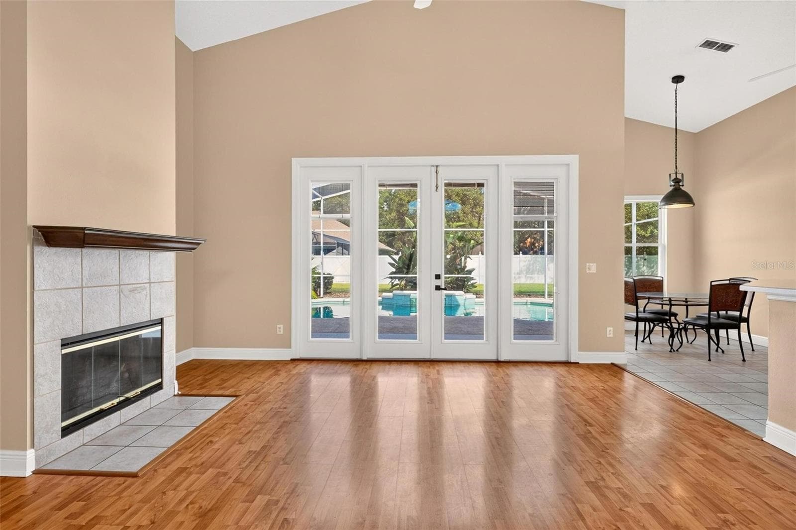 Living Room - 5206 HAWFORD CIR, BELLE ISLE