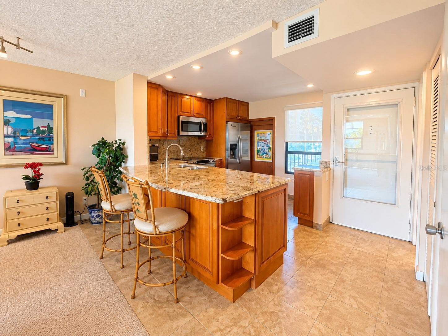Condominium at 2620 COVE CAY DR #306, CLEARWATER, photo 11 of 47
