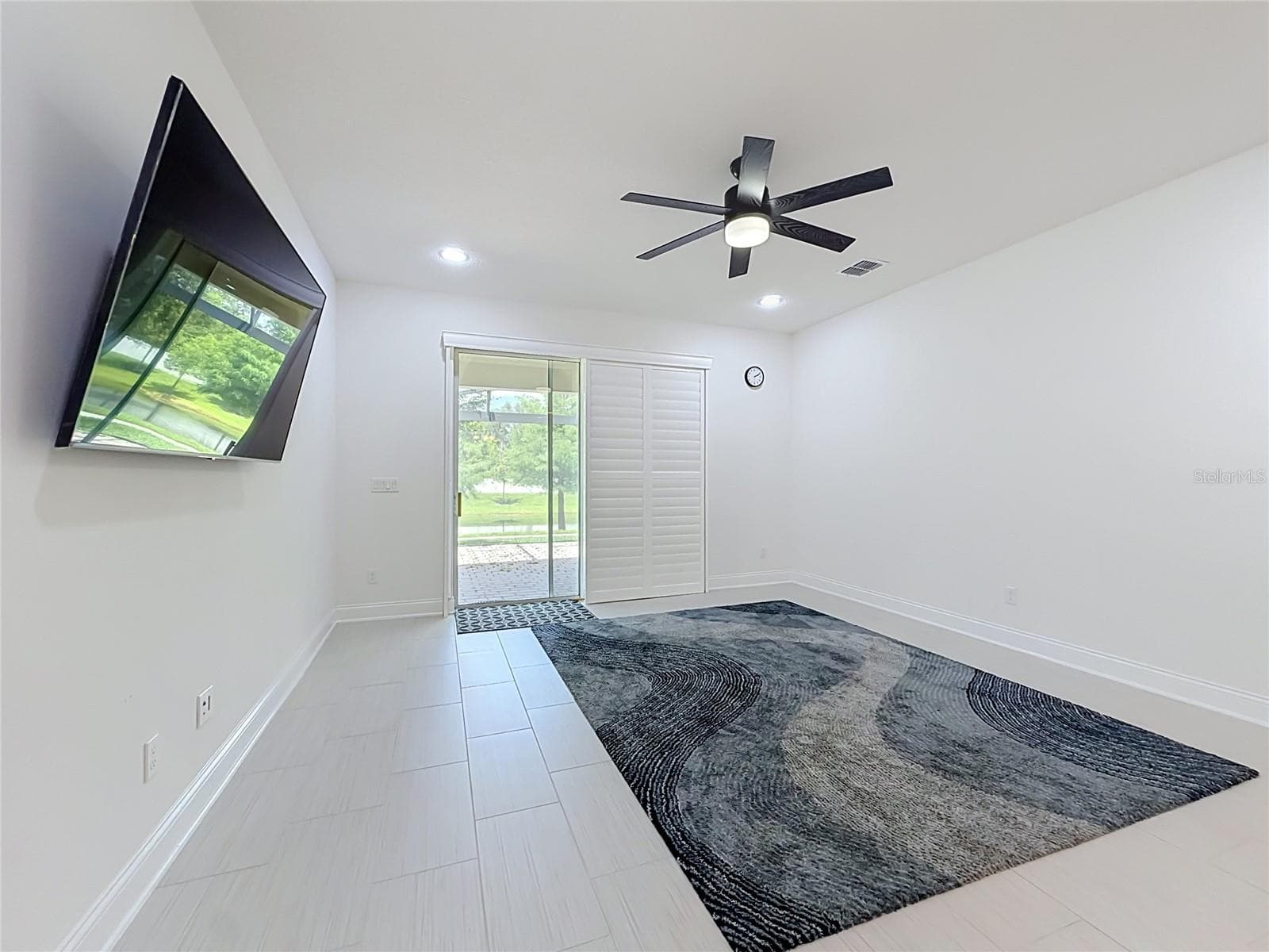 Single Family Residence at 4560 DULWIK PL, SANFORD, photo 17 of 31