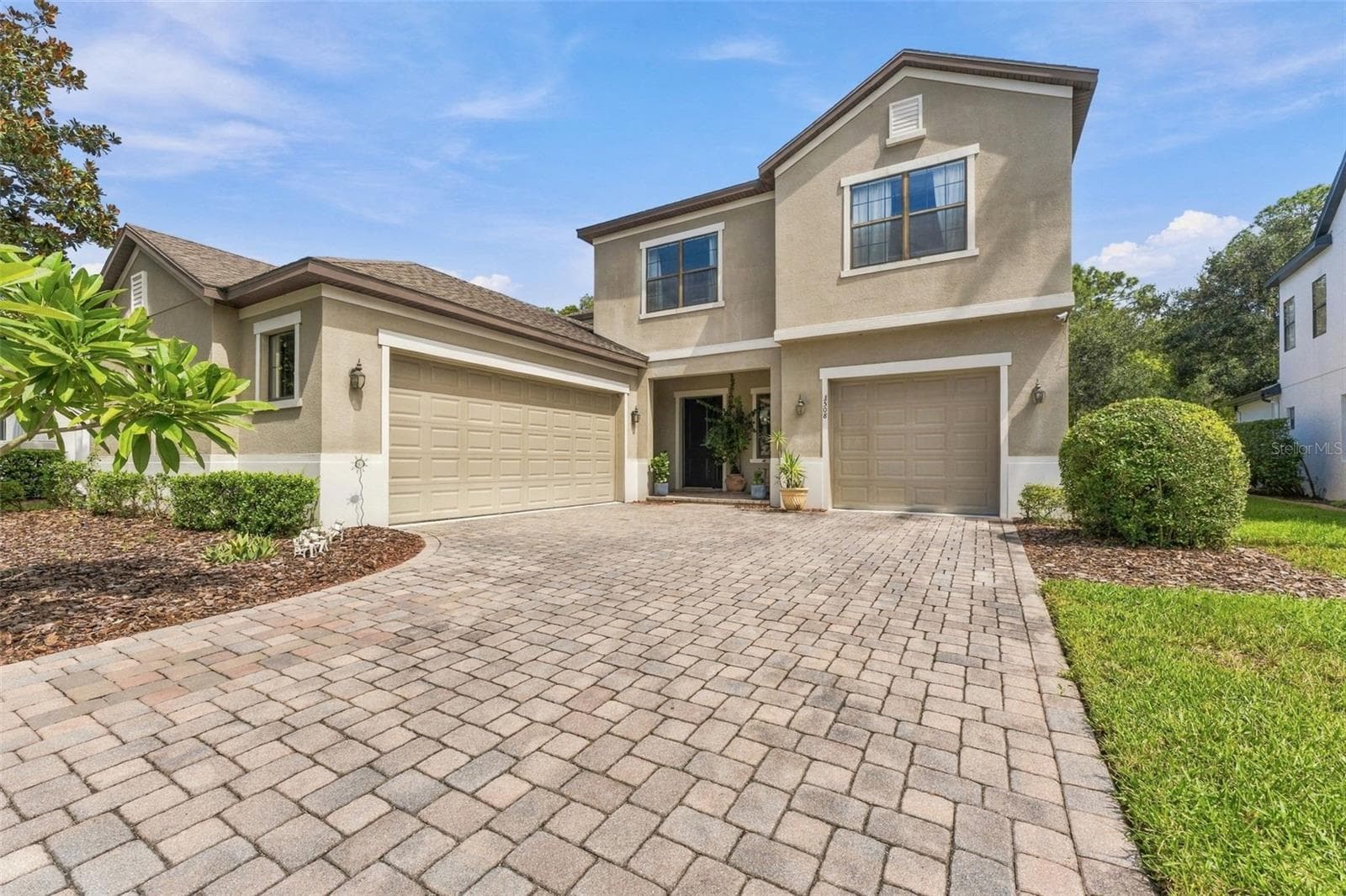 Front shot of home - 3508 MAJESTIC VIEW DR, LUTZ