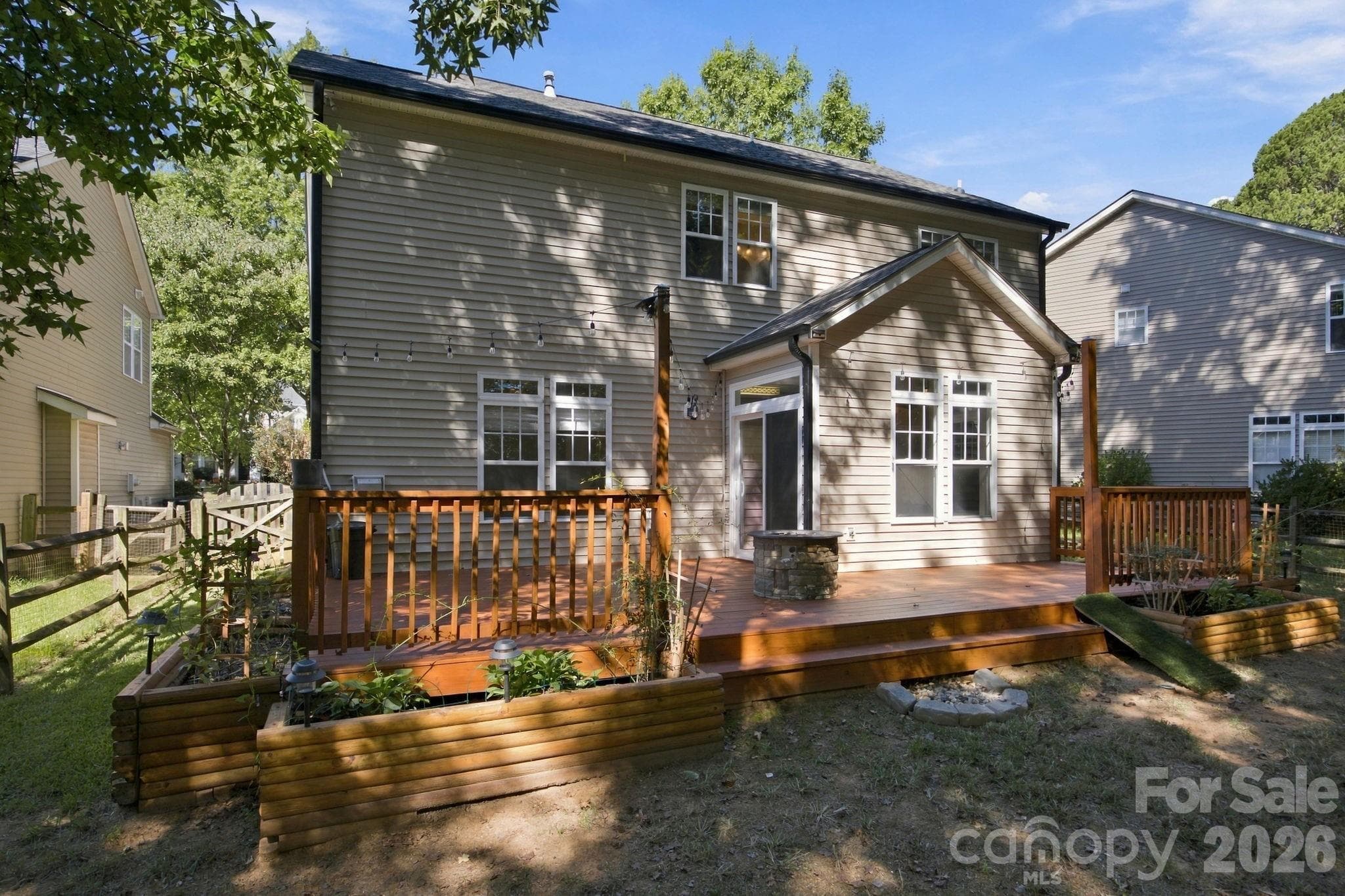 Single Family Residence at 1513 Bucklebury Court, Charlotte, photo 23 of 48