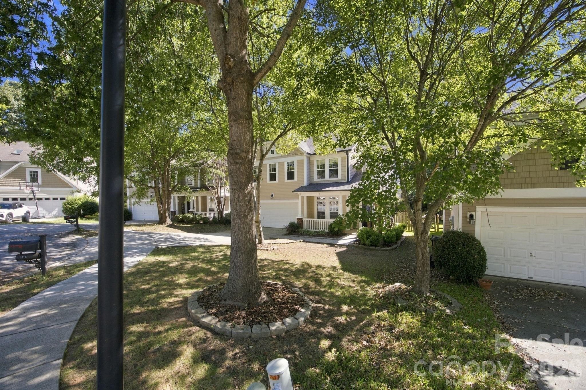 Single Family Residence at 1513 Bucklebury Court, Charlotte, photo 31 of 48
