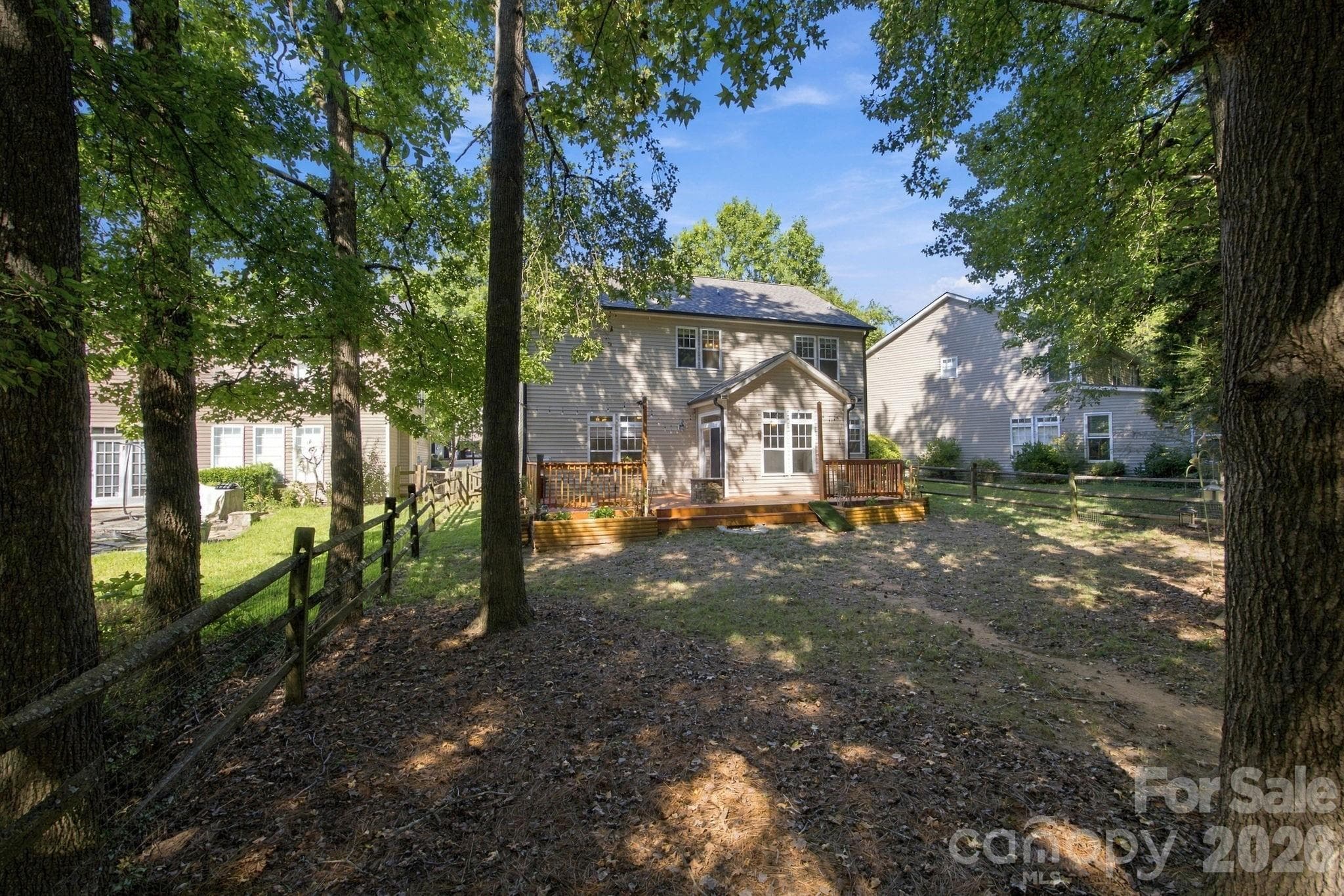 Single Family Residence at 1513 Bucklebury Court, Charlotte, photo 36 of 48