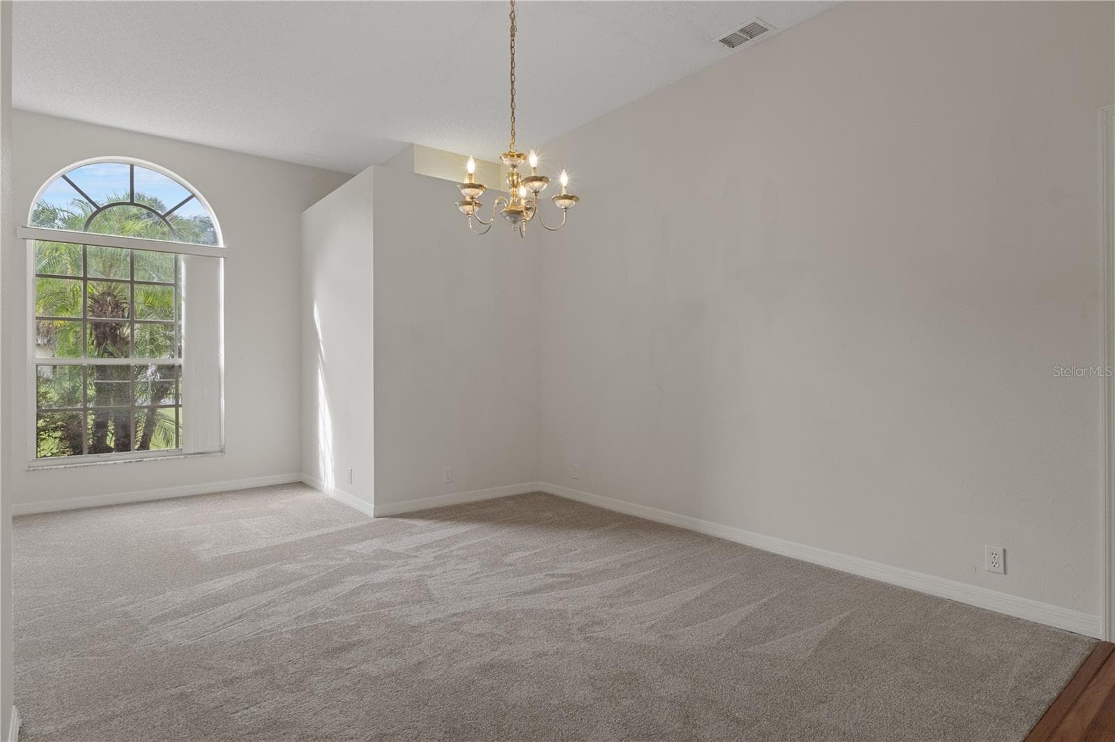 Single Family Residence at 24051 MARTIN DR, BROOKSVILLE, photo 15 of 76