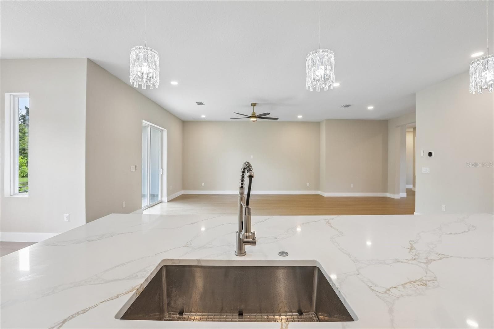Single Family Residence at 806 LAMONT PL, TEMPLE TERRACE, photo 14 of 66