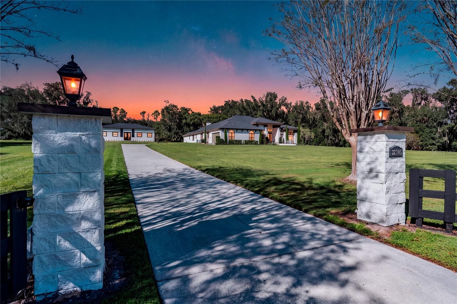 Single Family Residence at 32305 PASCO RD, SAN ANTONIO, photo 11 of 100