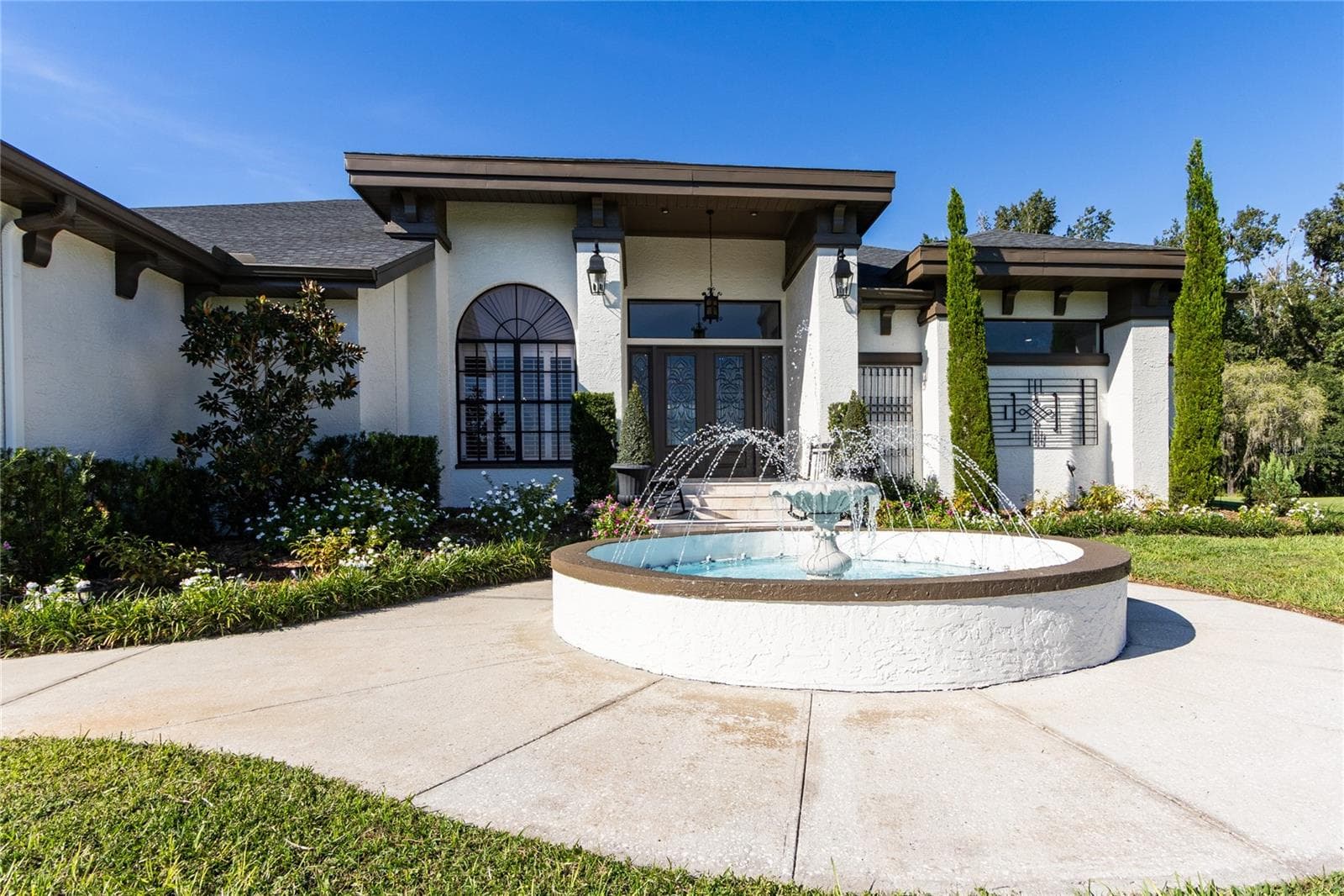Luxurious fountain! - 32305 PASCO RD, SAN ANTONIO