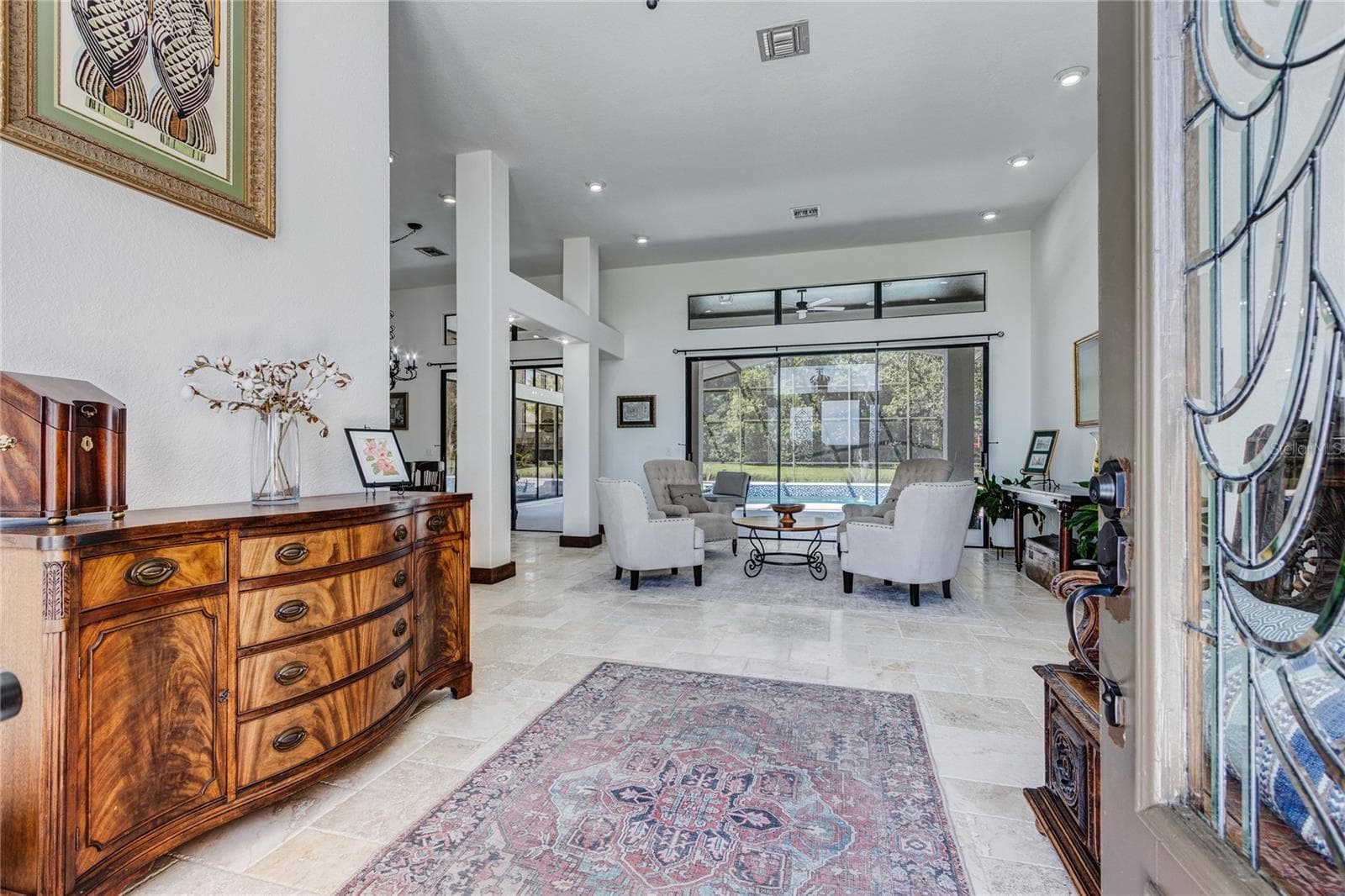 Large foyer opens to formal living room! - 32305 PASCO RD, SAN ANTONIO